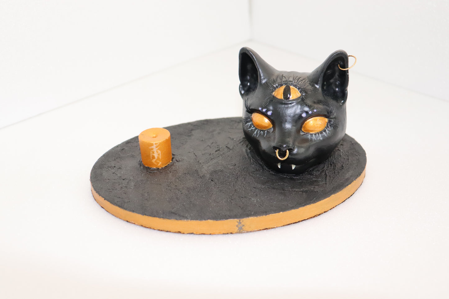 Räucherstäbchenhalter "Freya's Cat" - Handgemachtes Unikat